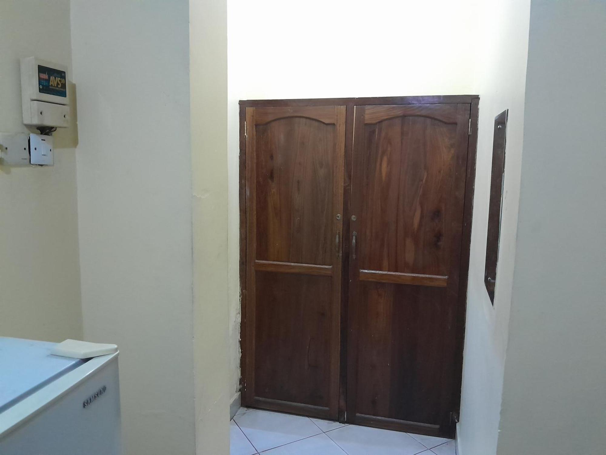 Hotel Ideal Дар ес Саалам Екстериор снимка