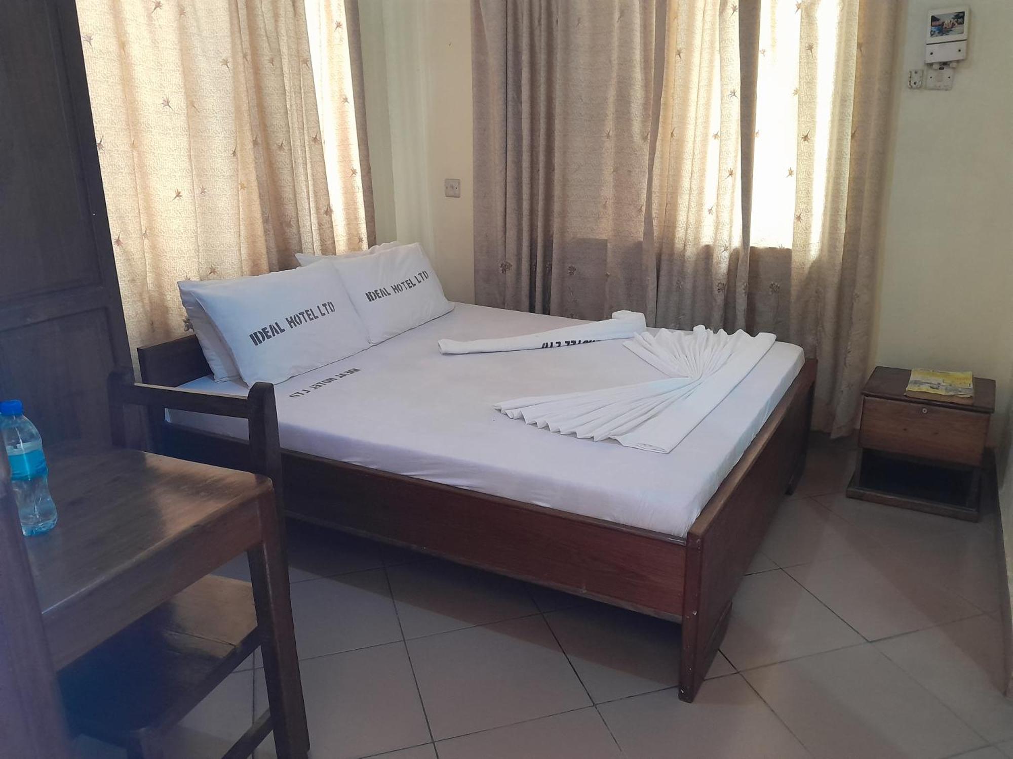 Hotel Ideal Дар ес Саалам Екстериор снимка